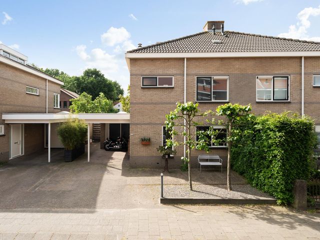 Westpolderstraat 12, Schiedam