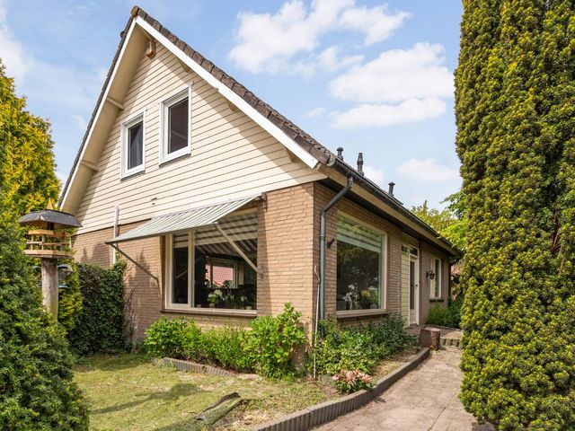 Albert van 't Hartweg 36, Nieuwerkerk aan den IJssel