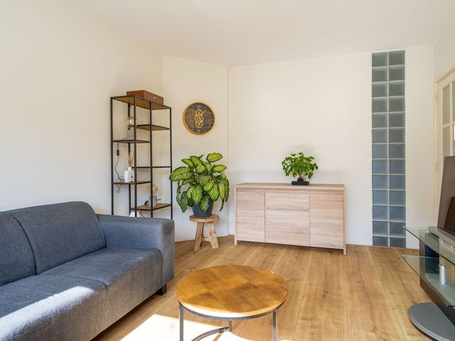 Buizerdstraat 18, Assen