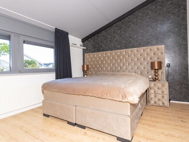 Cezannehof 74, Hoorn