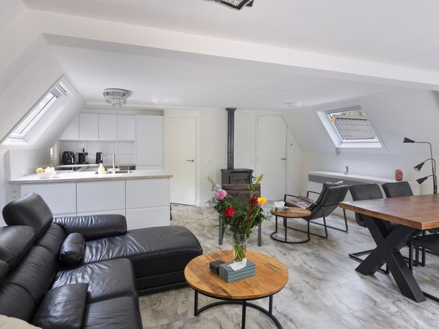 Calluna Oost 80, Ommen