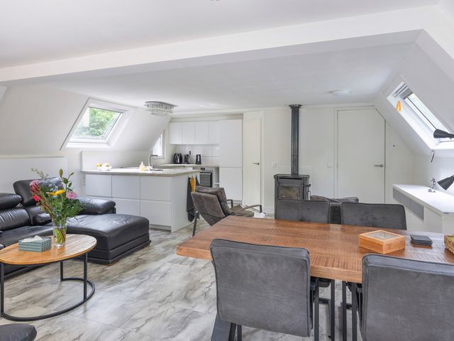 Calluna Oost 80, Ommen