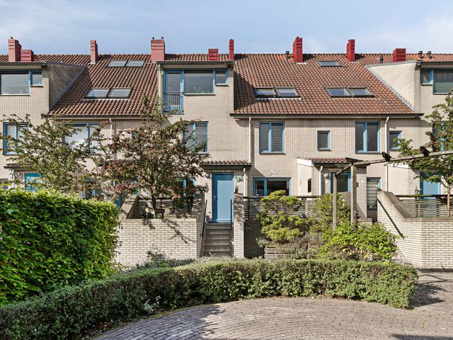 Spinhuispad 32, Schiedam