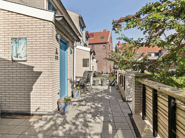 Spinhuispad 32, Schiedam
