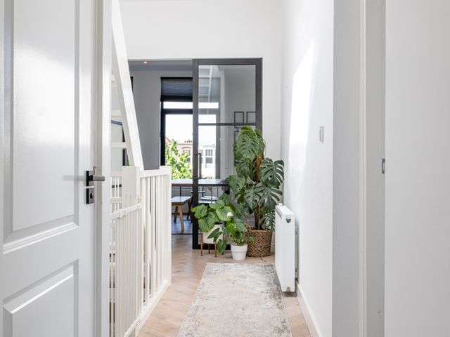 Valkenboskade 57, Den Haag