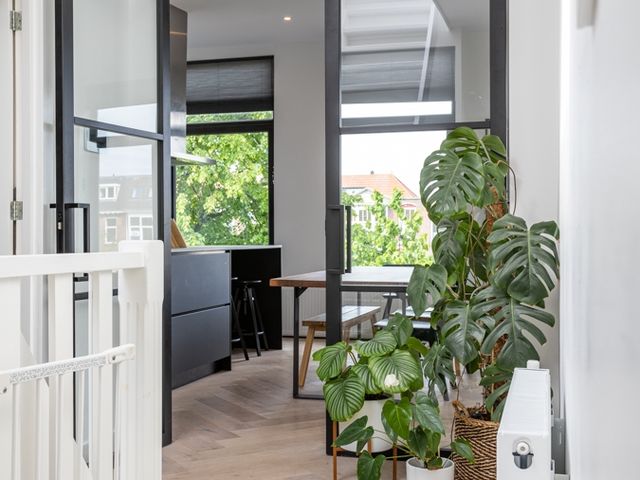 Valkenboskade 57, Den Haag