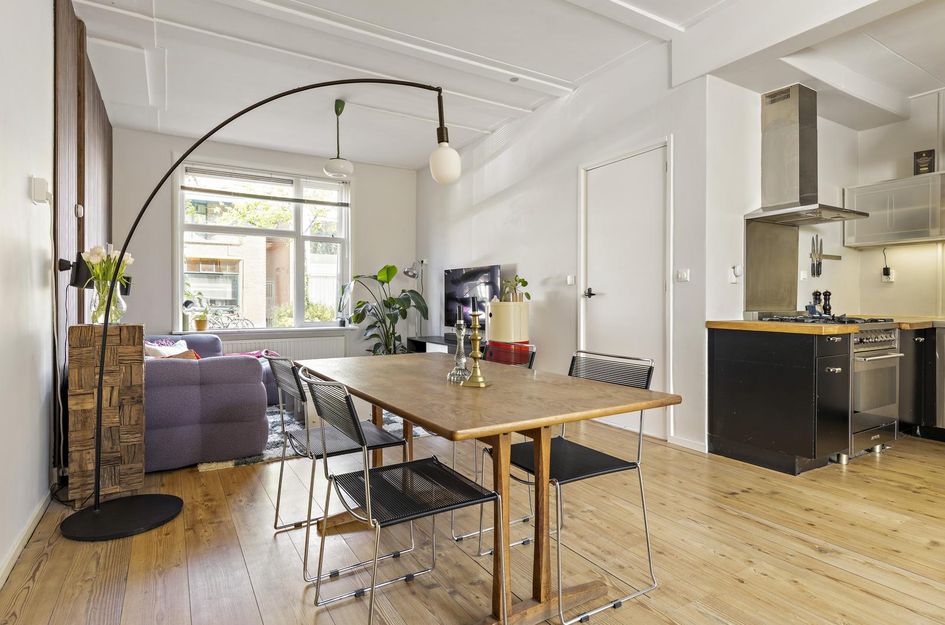Louise Henriettestraat 8