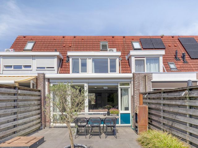 Toernooiveld 19, Etten-Leur