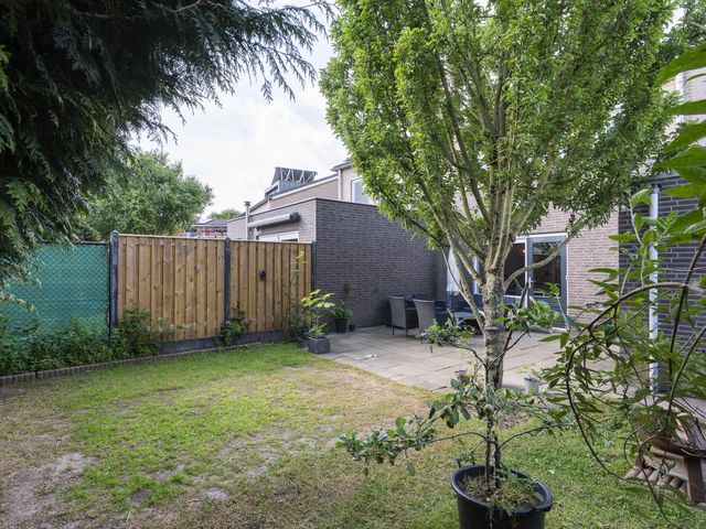 Saffierstraat 12, Sittard