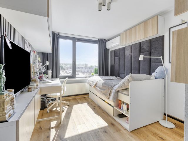 Irisstraat 9, Ridderkerk
