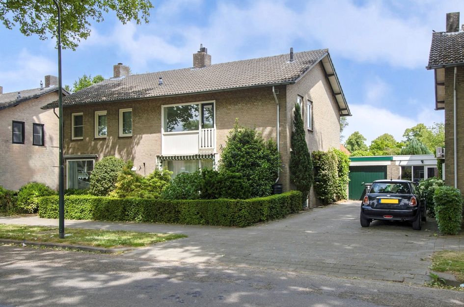 Burg. Verwielstraat 99