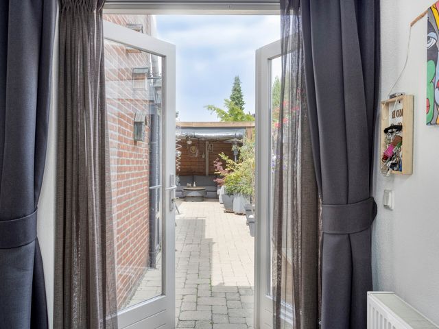 Zuid-Oosterstraat 26, Tilburg