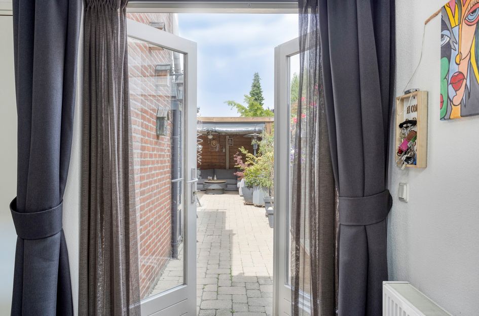 Zuid-Oosterstraat 26