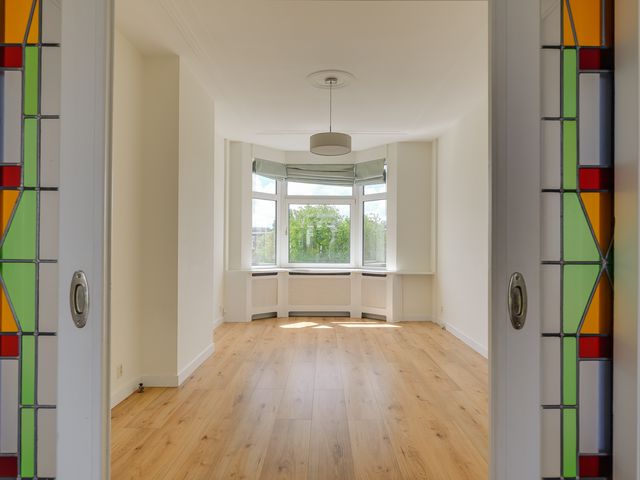 van Arembergelaan 25, Voorburg