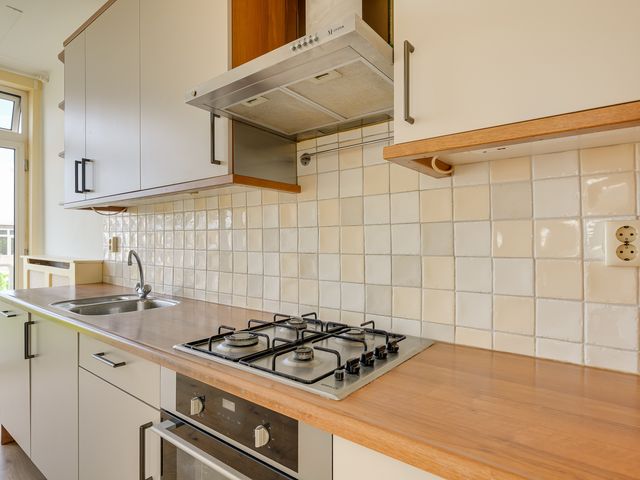van Arembergelaan 25, Voorburg