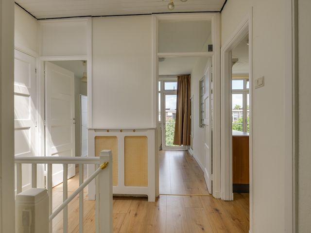 van Arembergelaan 25, Voorburg