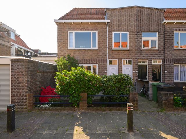 Claudiusstraat 1, Voorburg