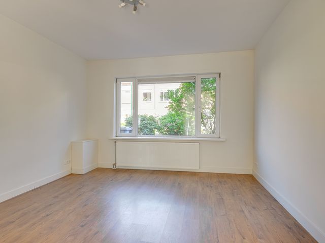 Claudiusstraat 1, Voorburg