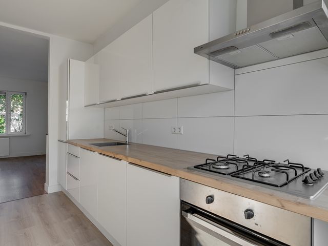 Claudiusstraat 1, Voorburg