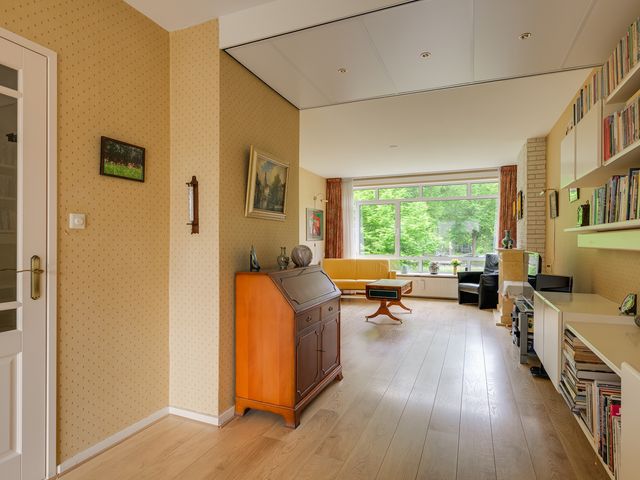 Smaragdhorst 100, 's-Gravenhage