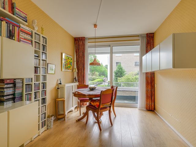Smaragdhorst 100, 's-Gravenhage
