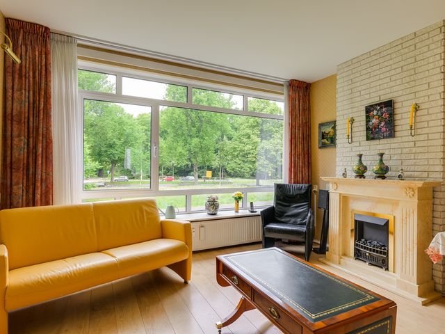 Smaragdhorst 100, 's-Gravenhage