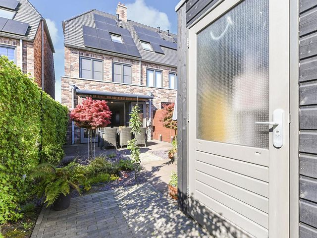 Zonnebaars 53, Waddinxveen