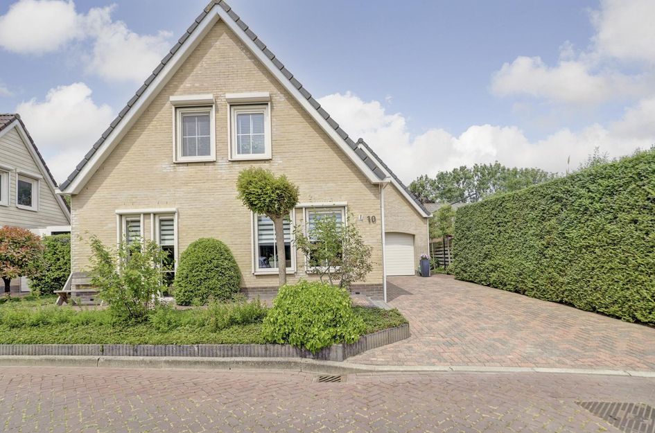 Ada van Hollandstraat 10