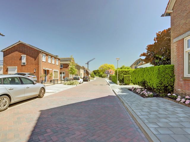 Van Lyndenstraat 7, Millingen aan de Rijn