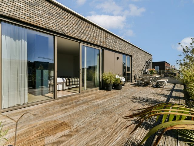 Narva-Eiland 129, Amsterdam