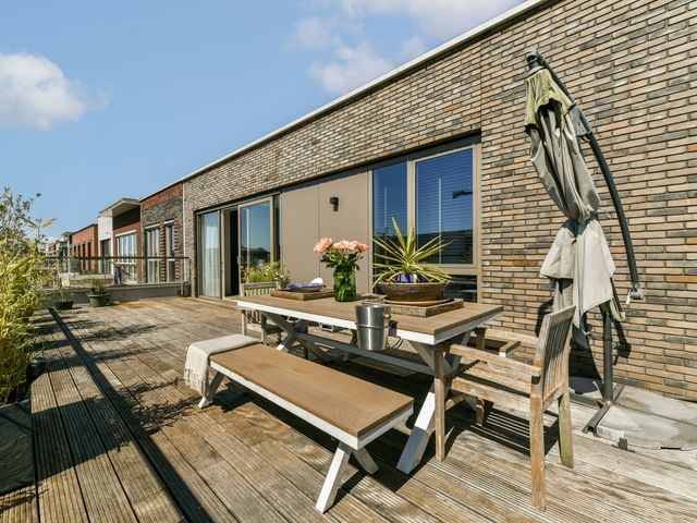 Narva-Eiland 129, Amsterdam