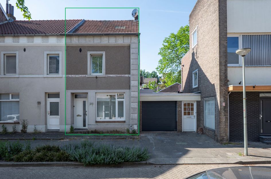 Hoofdstraat 210