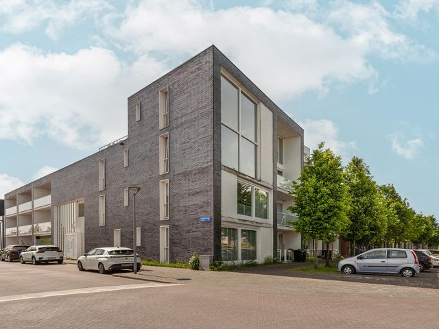 Polluxstraat 31, Almere