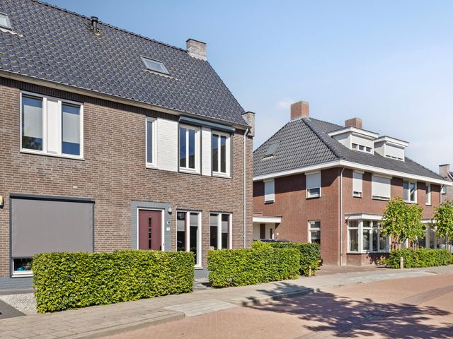 Herman de Ruijterstraat 12, Poederoijen