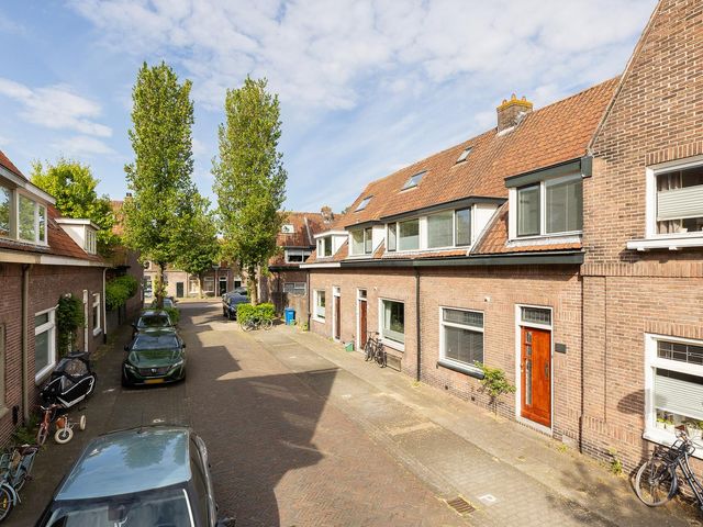 Cliviastraat 30, Zwolle