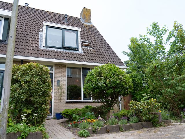 Theo Kwantenstraat 36, Hellevoetsluis