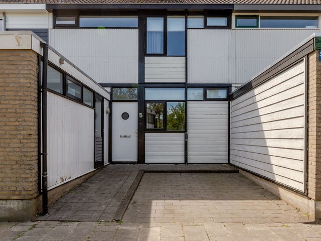 Kreek 5, Lelystad