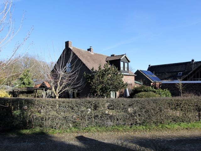 Looierstraat 3, Broekhuizen