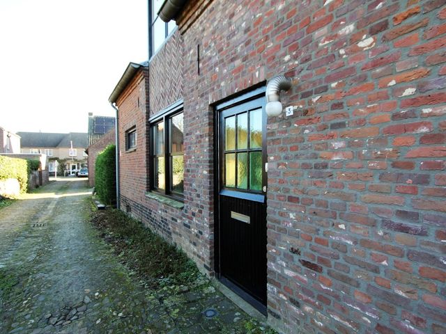 Looierstraat 3, Broekhuizen