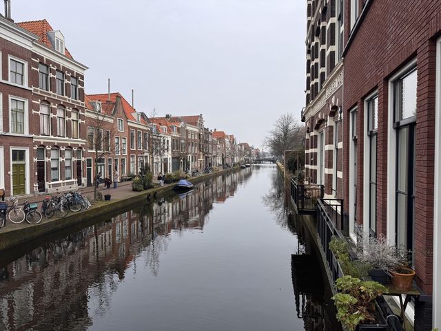 Oude Rijn 62, Leiden