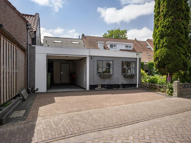 Molendijk 46, Sint-Annaland