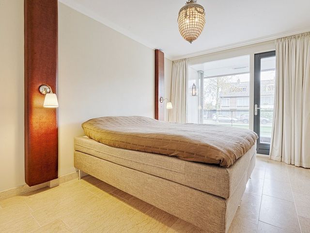Rouboslaan 76, Voorschoten