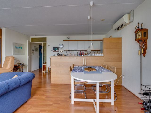 Ravelstraat 66, Rhoon