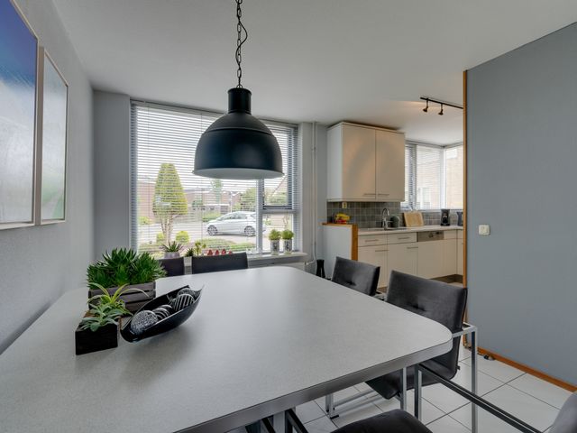 Kaasmaker 89, Assendelft