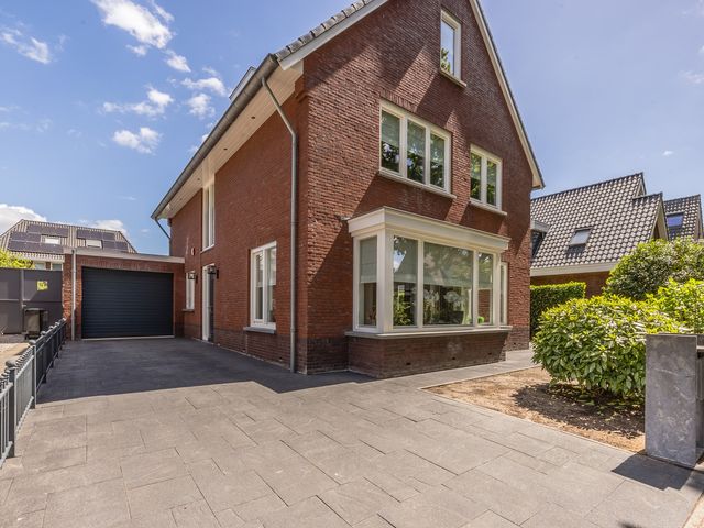 Dahliastraat 42, Made