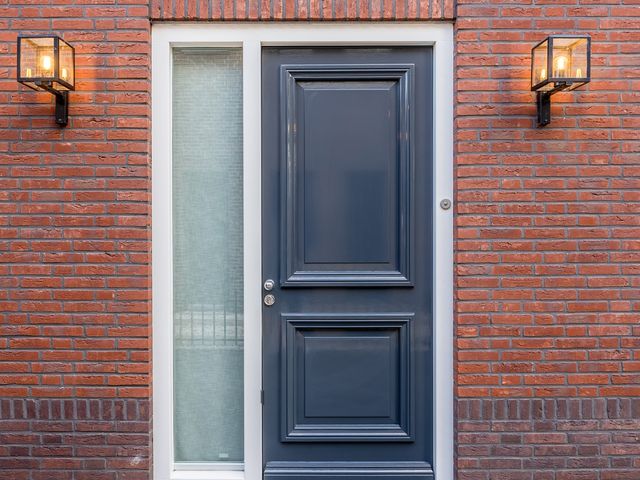 Dahliastraat 42, Made