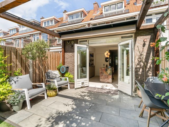 Goudreinetstraat 584, Den Haag