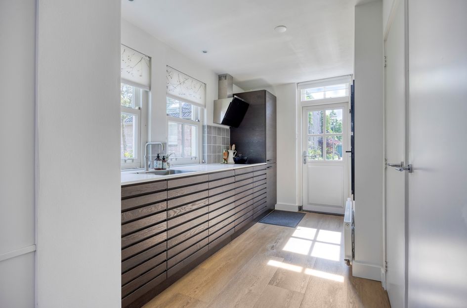 Lange Dwarsstraat 31