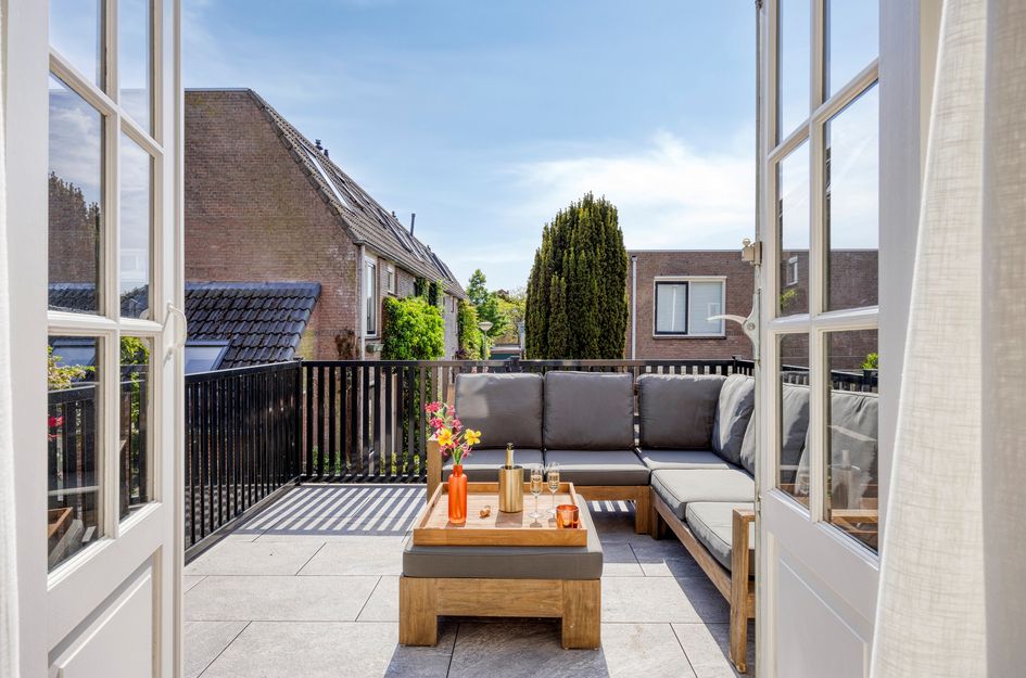 Lange Dwarsstraat 31