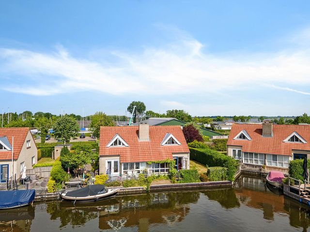 Doniapark 106, Langweer